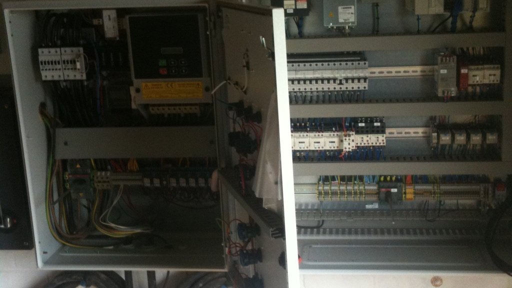 AC motor control and PLC